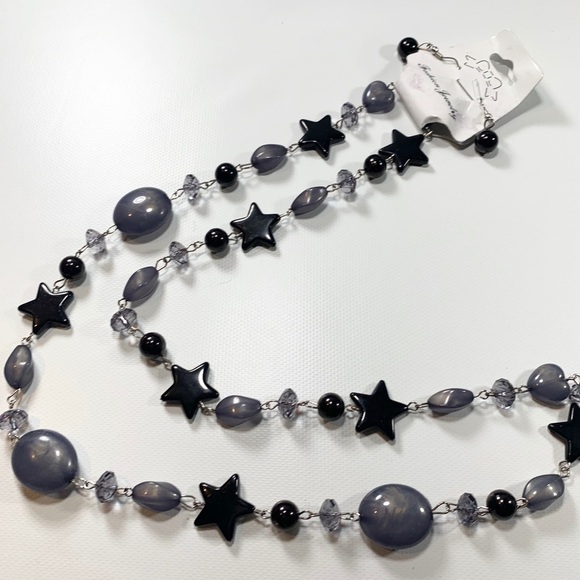 Necklace and Earrings Set New With Tags NWT - Picture 6 of 8